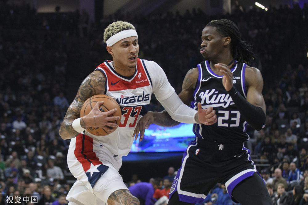 直肩负着振 直肩负着振