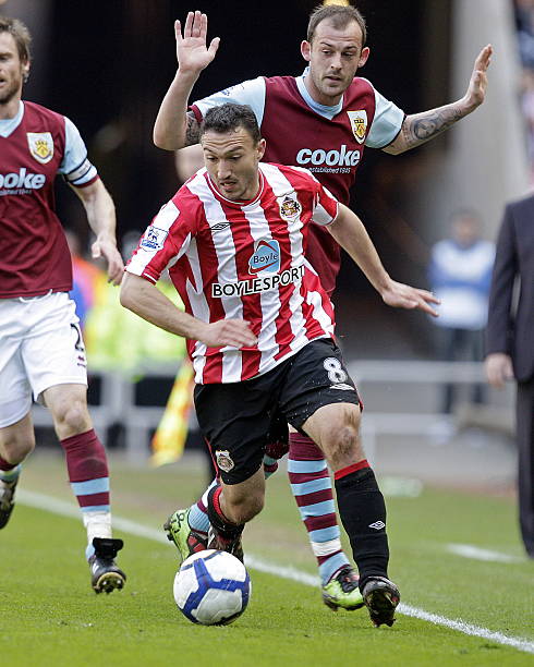 尤其是他在 尤其是他在