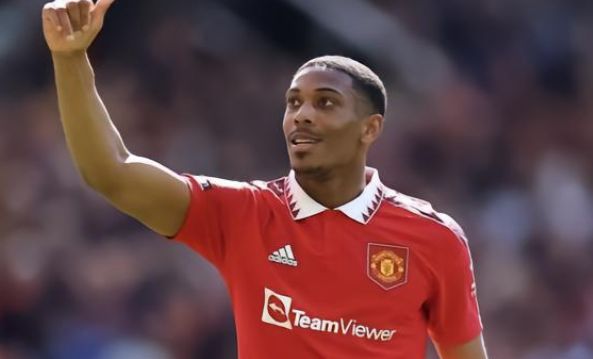 并处罚了球 并处罚了球